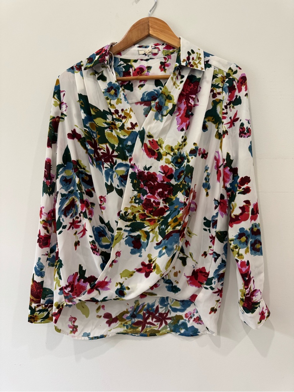 Pleione White Floral Surplice Blouse with Multicolor Print